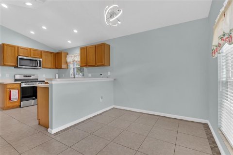 House in Orlando, Florida 3 bedrooms, 178.37 sq.m. № 1884466 - photo 3