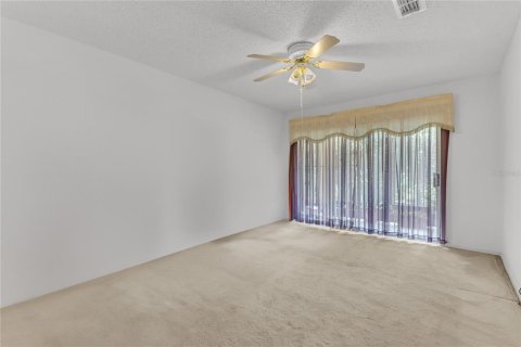 House in Orlando, Florida 3 bedrooms, 178.37 sq.m. № 1884466 - photo 11
