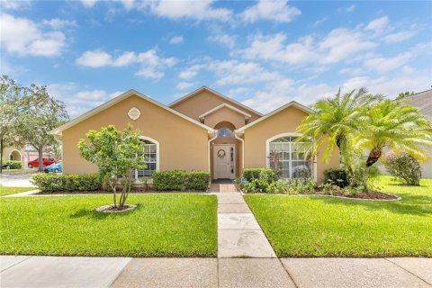 House in Orlando, Florida 3 bedrooms, 178.37 sq.m. № 1884466 - photo 1