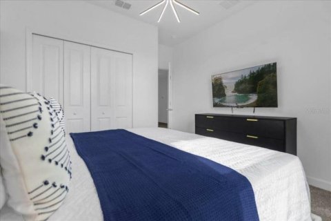 Casa en venta en Davenport, Florida, 6 dormitorios, 305.74 m2 № 2207125 - foto 18
