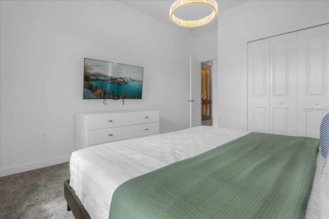 Casa en venta en Davenport, Florida, 6 dormitorios, 305.74 m2 № 2207125 - foto 22