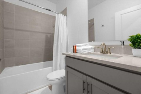 Casa en venta en Davenport, Florida, 6 dormitorios, 305.74 m2 № 2207125 - foto 25