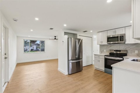 Casa en venta en Port Richey, Florida, 3 dormitorios, 108.51 m2 № 1914354 - foto 16