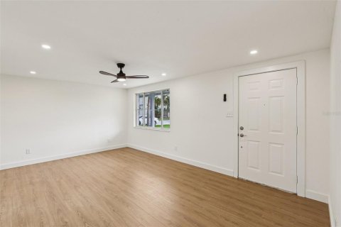 Casa en venta en Port Richey, Florida, 3 dormitorios, 108.51 m2 № 1914354 - foto 29