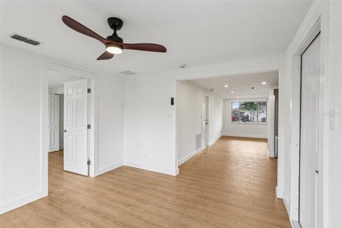 Casa en venta en Port Richey, Florida, 3 dormitorios, 108.51 m2 № 1914354 - foto 22