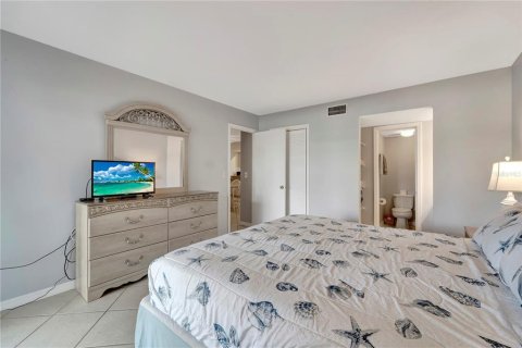 Condominio en alquiler en Venice, Florida, 2 dormitorios, 90.58 m2 № 1557308 - foto 11