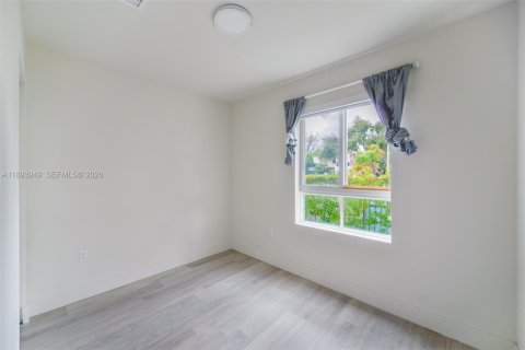 Купить кондоминиум в Майами, Флорида 3 спальни, 121.61м2, № 1945474 - фото 20