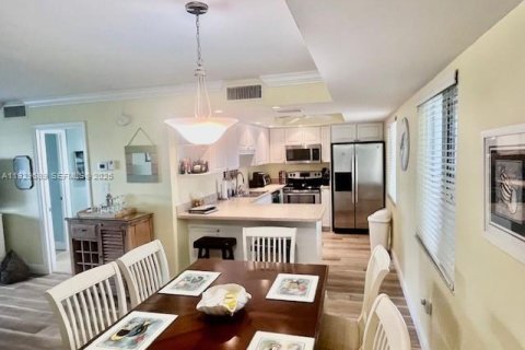 Copropriété à vendre à St. Lucie, Floride: 2 chambres, 110 m2 № 1988491 - photo 4