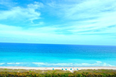 Condo in Boca Raton, Florida, 2 bedrooms № 2181714 - photo 5