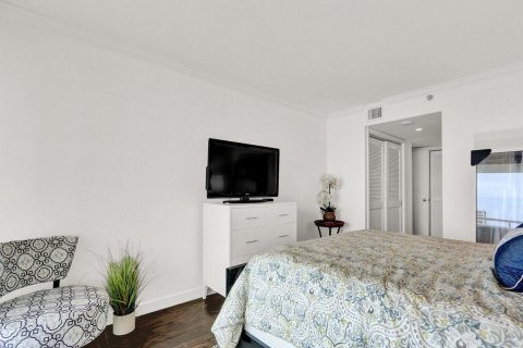Condo in Boca Raton, Florida, 2 bedrooms № 2181714 - photo 29