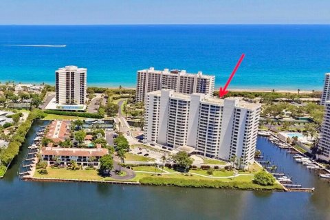 Condo in Boca Raton, Florida, 2 bedrooms № 2181714 - photo 4