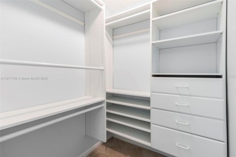 Casa en venta en Delray Beach, Florida, 4 dormitorios, 169.36 m2 № 1974267 - foto 15