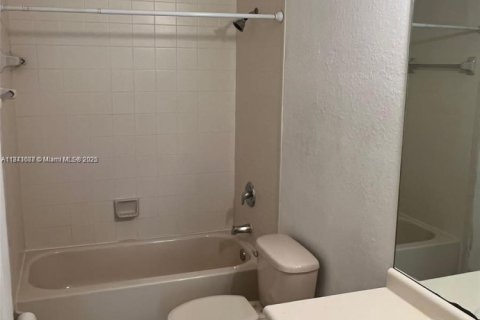 Condo in Homestead, Florida, 3 bedrooms  № 1830433 - photo 4