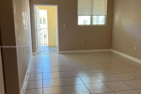 Condo in Homestead, Florida, 3 bedrooms  № 1830433 - photo 14