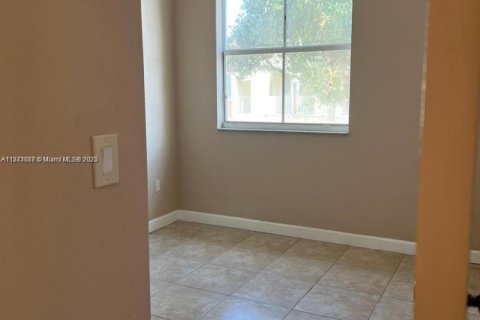 Condo in Homestead, Florida, 3 bedrooms  № 1830433 - photo 22