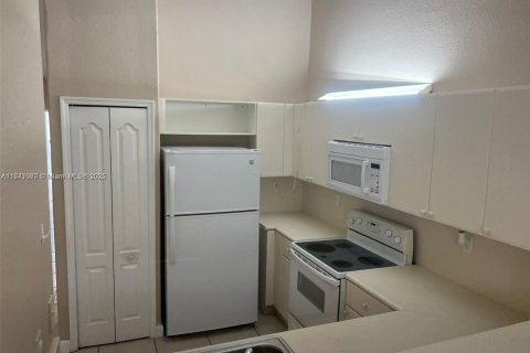 Condo in Homestead, Florida, 3 bedrooms  № 1830433 - photo 5