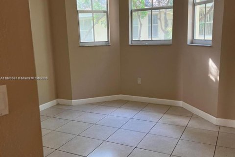 Condo in Homestead, Florida, 3 bedrooms  № 1830433 - photo 16