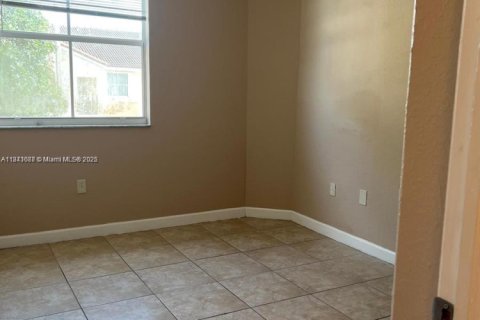 Condo in Homestead, Florida, 3 bedrooms  № 1830433 - photo 17