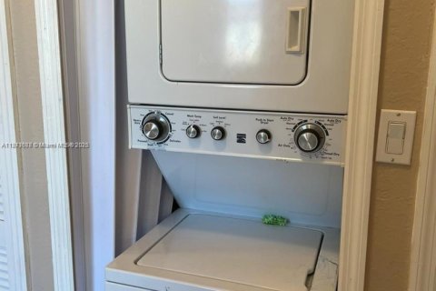 Condo in Homestead, Florida, 3 bedrooms  № 1830433 - photo 18