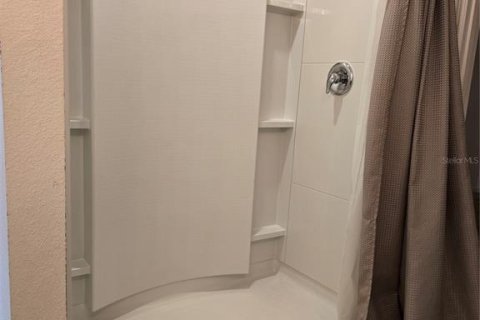 Casa en venta en Brooksville, Florida, 4 dormitorios, 169.55 m2 № 1353665 - foto 28