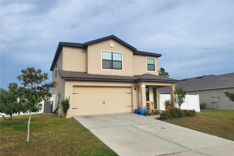 Casa en Brooksville, Florida 4 dormitorios, 169.55 m2 № 1353665