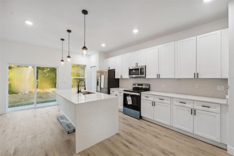 Casa en venta en Citrus Springs, Florida, 4 dormitorios, 151.43 m2 № 1580714 - foto 29