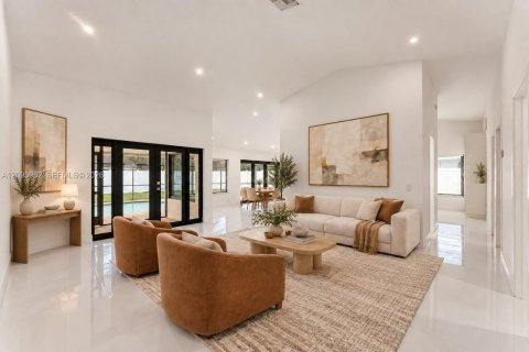 Villa ou maison à louer à Miami, Floride: 4 chambres, 173.63 m2 № 2385092 - photo 3