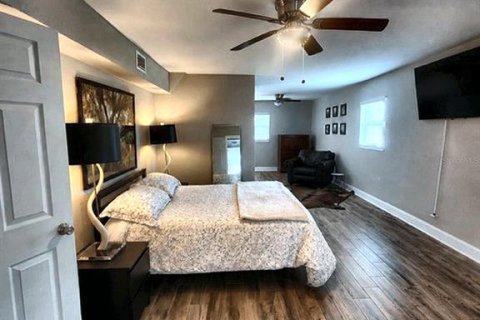 Casa en venta en Tampa, Florida, 4 dormitorios, 157.28 m2 № 2324966 - foto 17
