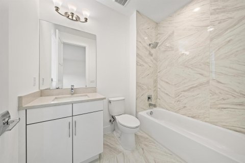 Casa en alquiler en Palm Beach Gardens, Florida, 3 dormitorios, 293.76 m2 № 2087934 - foto 27