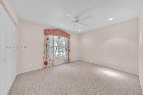 Villa ou maison à vendre à West Palm Beach, Floride: 2 chambres, 146.97 m2 № 2385543 - photo 28