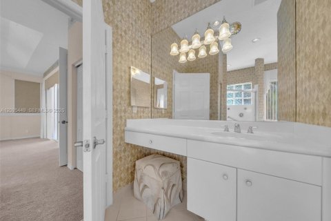 Villa ou maison à vendre à West Palm Beach, Floride: 2 chambres, 146.97 m2 № 2385543 - photo 26