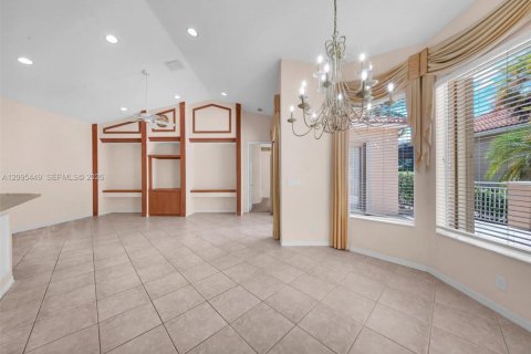 Villa ou maison à vendre à West Palm Beach, Floride: 2 chambres, 146.97 m2 № 2385543 - photo 7