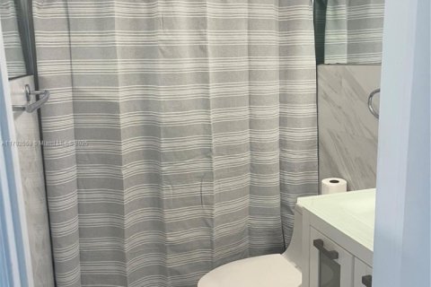 Appartement à louer à Miami Beach, Floride: 1 chambre, 41.25 m2 № 1870047 - photo 17