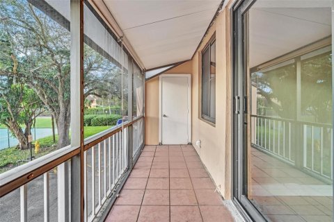 Condominio en alquiler en Plantation, Florida, 2 dormitorios, 104.98 m2 № 2010667 - foto 20