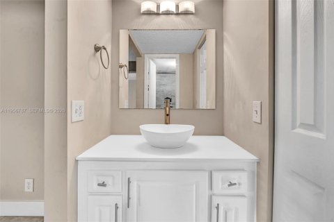 Condominio en alquiler en Plantation, Florida, 2 dormitorios, 104.98 m2 № 2010667 - foto 24