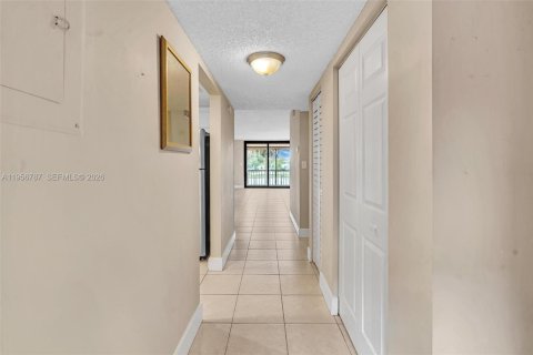 Condominio en alquiler en Plantation, Florida, 2 dormitorios, 104.98 m2 № 2010667 - foto 6