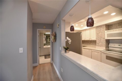 Condominio en venta en Saint Petersburg, Florida, 2 dormitorios, 103.12 m2 № 2099647 - foto 8