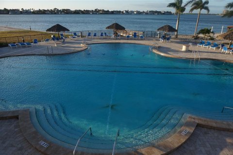 Condominio en venta en Saint Petersburg, Florida, 2 dormitorios, 103.12 m2 № 2099647 - foto 5