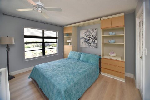 Condominio en venta en Saint Petersburg, Florida, 2 dormitorios, 103.12 m2 № 2099647 - foto 20