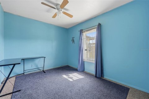 Commercial property in Maitland, Florida 94.02 sq.m. № 2321289 - photo 13