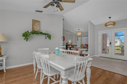 Casa en venta en Rotonda, Florida, 3 dormitorios, 201.32 m2 № 2216463 - foto 11