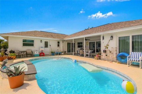 Casa en venta en Rotonda, Florida, 3 dormitorios, 201.32 m2 № 2216463 - foto 23