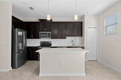 Adosado en venta en Kissimmee, Florida, 3 dormitorios, 155.52 m2 № 1869621 - foto 13