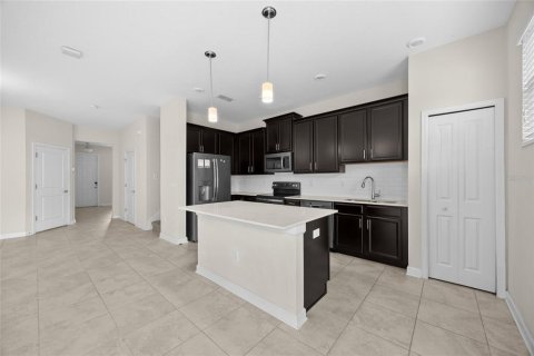 Adosado en venta en Kissimmee, Florida, 3 dormitorios, 155.52 m2 № 1869621 - foto 12