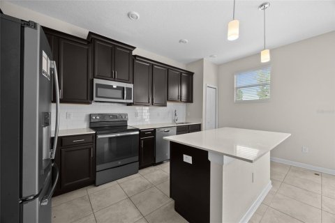 Adosado en venta en Kissimmee, Florida, 3 dormitorios, 155.52 m2 № 1869621 - foto 14