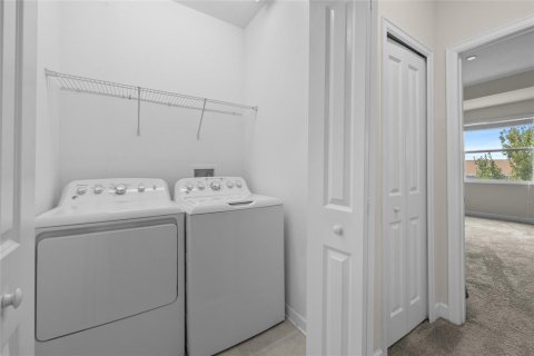 Adosado en venta en Kissimmee, Florida, 3 dormitorios, 155.52 m2 № 1869621 - foto 23