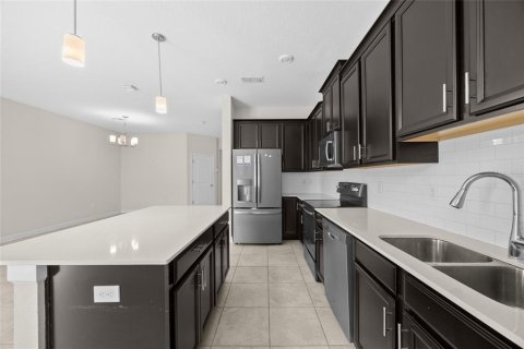 Adosado en venta en Kissimmee, Florida, 3 dormitorios, 155.52 m2 № 1869621 - foto 11
