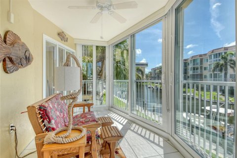 Condo in Sarasota, Florida, 2 bedrooms  № 1805265 - photo 7