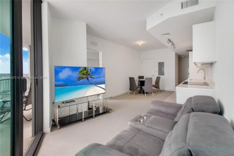 Купить кондоминиум в Майами, Флорида 1 спальня, 69.31м2, № 1940565 - фото 5