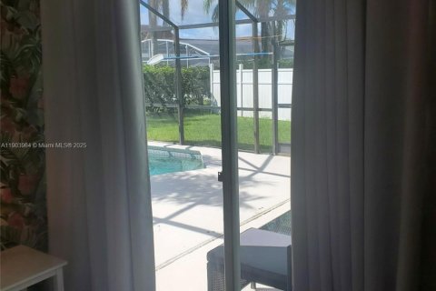 Casa en alquiler en Kissimmee, Florida, 3 dormitorios, 137.5 m2 № 2012104 - foto 7